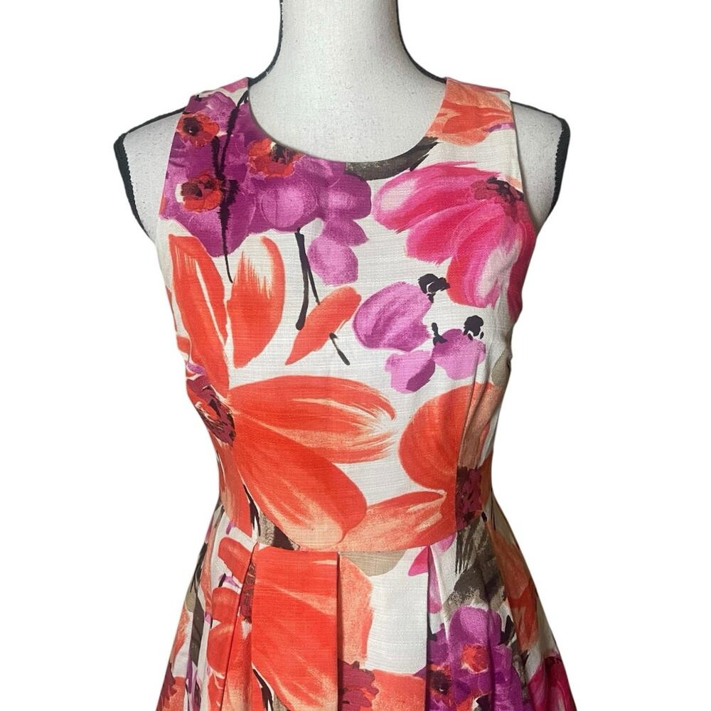 Eliza J Floral Fit & Flare Pleated Dress Pockets Size 2 Garden Party Feminine - Picture 2 of 11